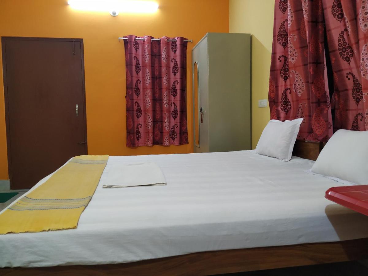 Bhalobasa Anandabas Hotel Bolpur Bagian luar foto
