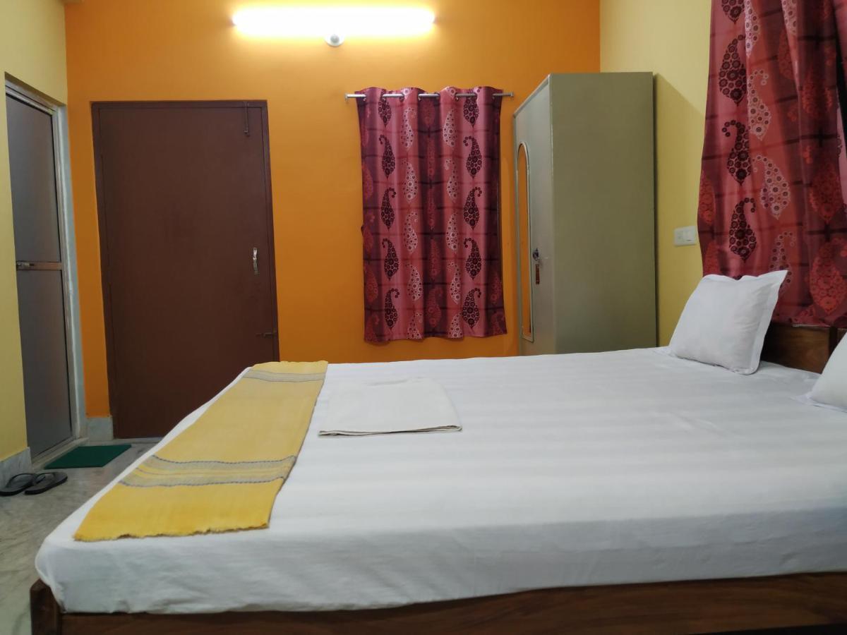Bhalobasa Anandabas Hotel Bolpur Bagian luar foto