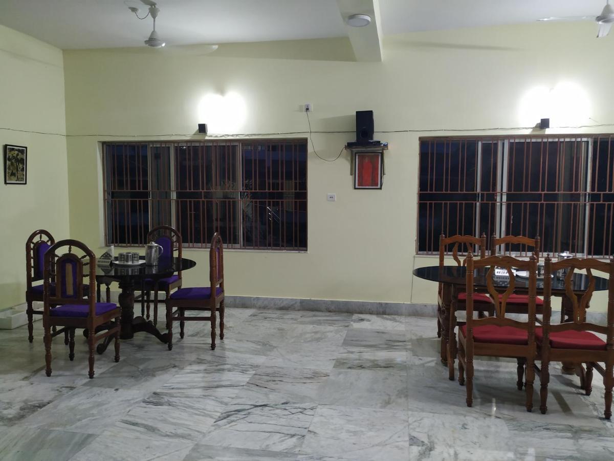 Bhalobasa Anandabas Hotel Bolpur Bagian luar foto