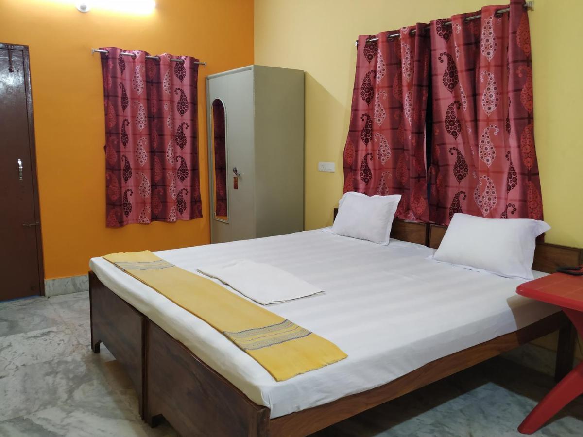 Bhalobasa Anandabas Hotel Bolpur Bagian luar foto