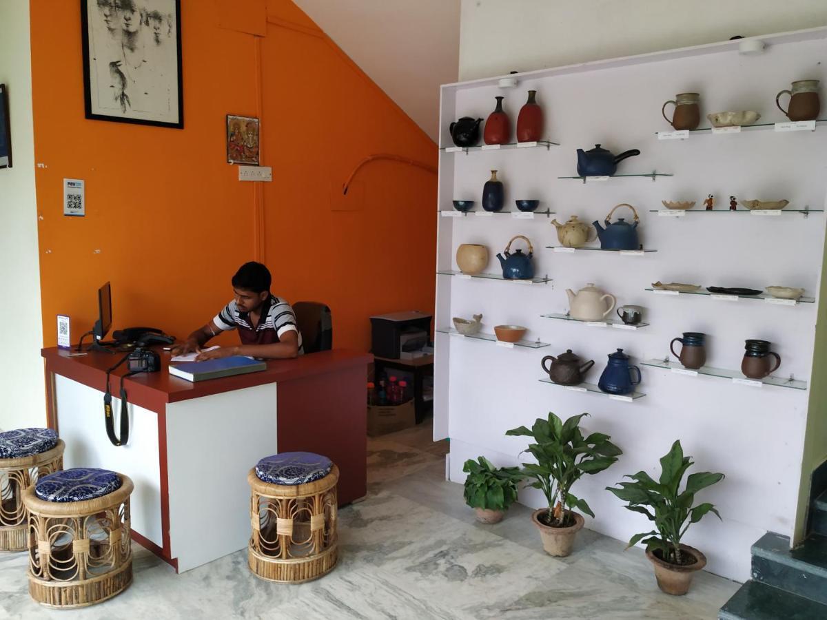 Bhalobasa Anandabas Hotel Bolpur Bagian luar foto